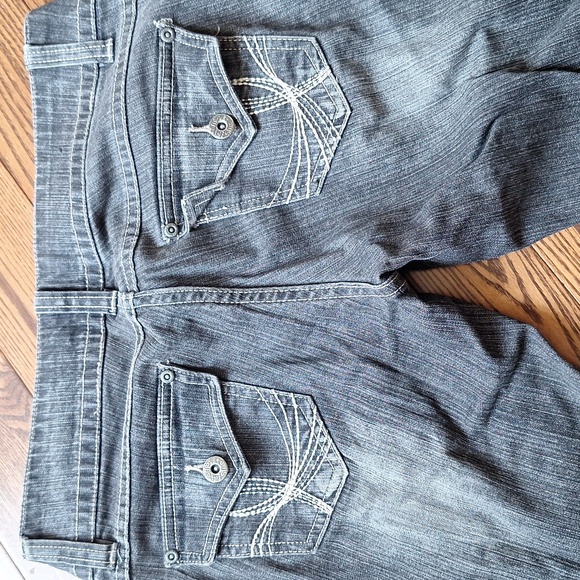 Streetwear Society Knee length denim shorts - Picture 4 of 5